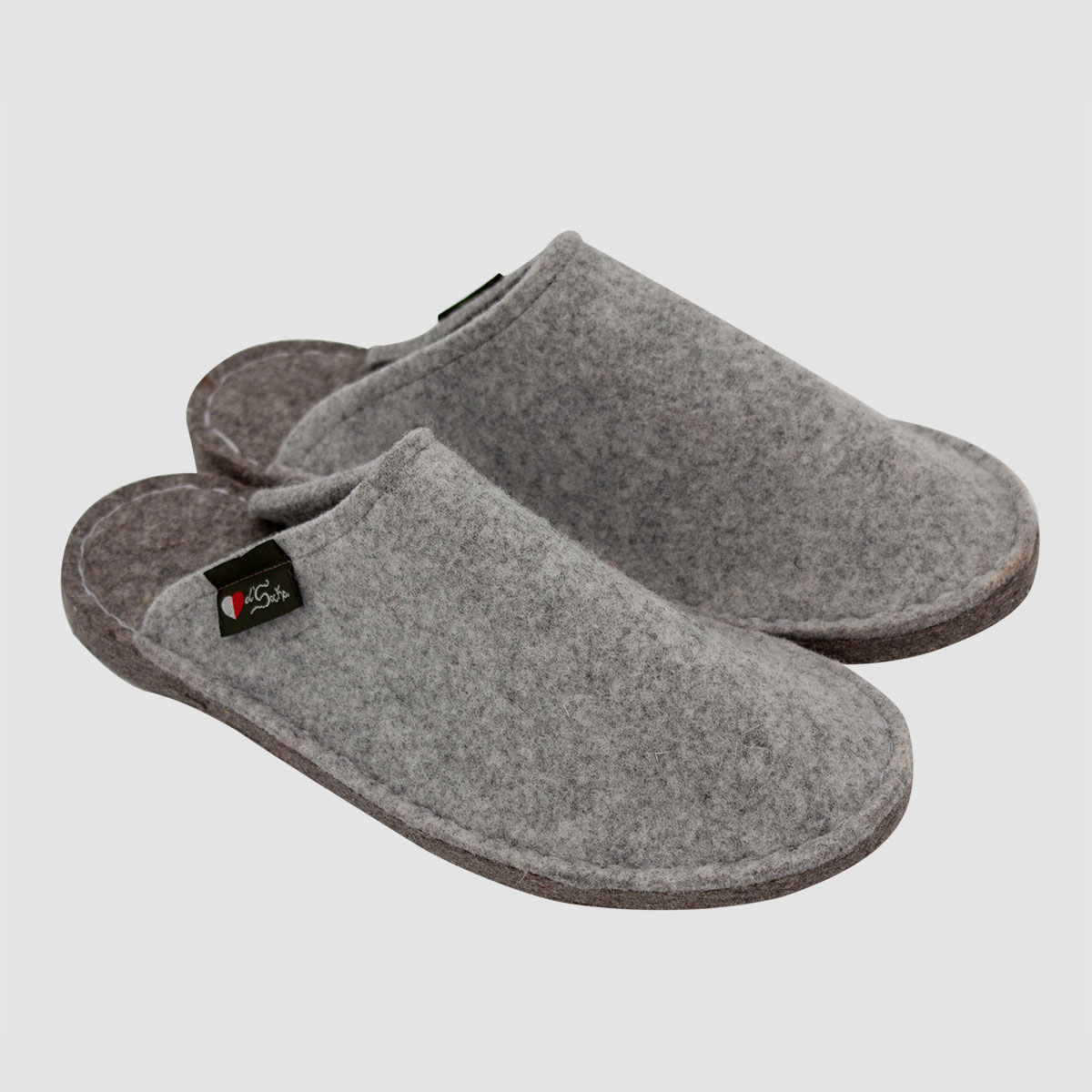 pantofole-in-feltro-087hez-1.jpg